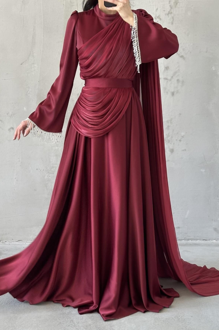 Haya Modest Evening Dress- Burgundy – ModestModelle